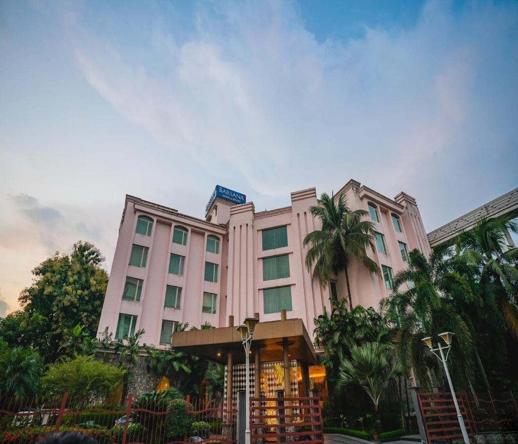 Barsana Hotel & Resort Siliguri Zewnętrze zdjęcie