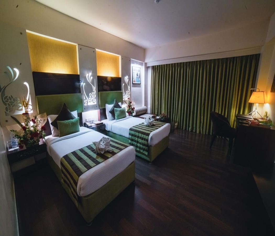 Barsana Hotel & Resort Siliguri Zewnętrze zdjęcie